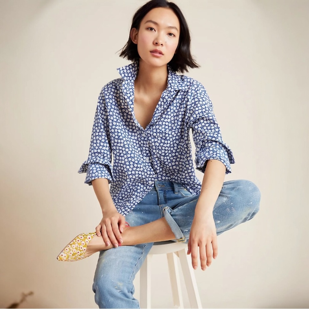Grayson The Hero Daisies Buttondown